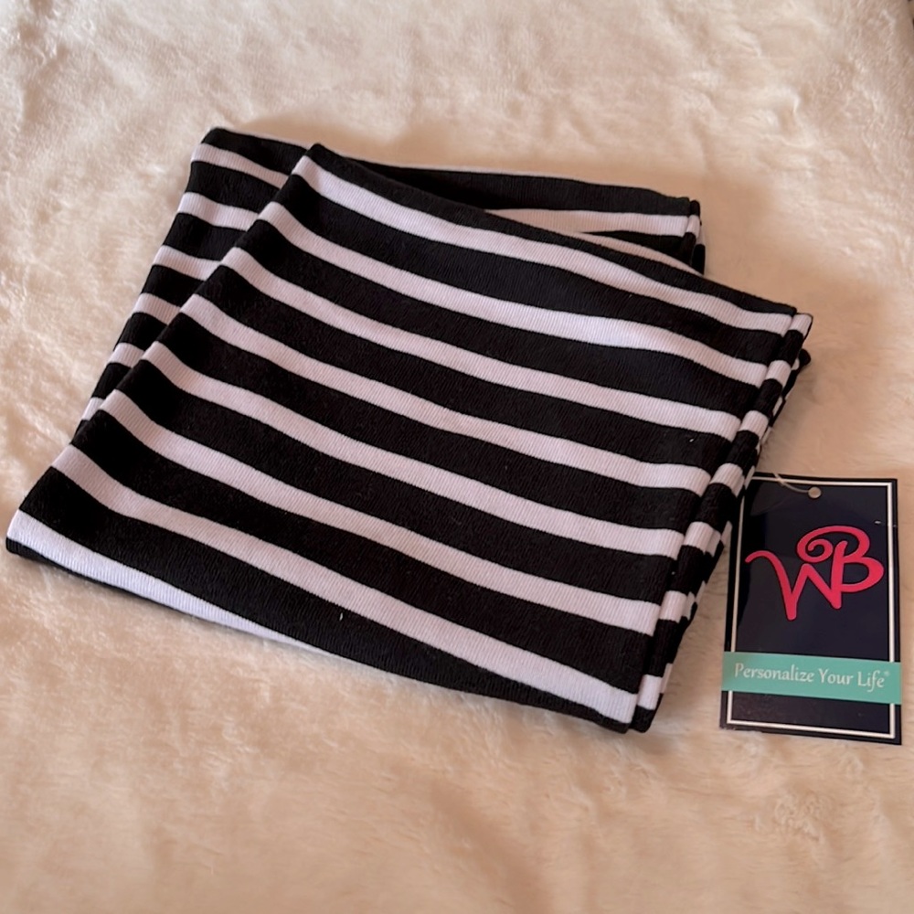 NWT WB Black/White Striped Women’s Infinity Scarf